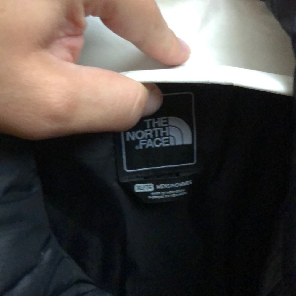 Mens NorthFace black bomber - Picture 4 of 5